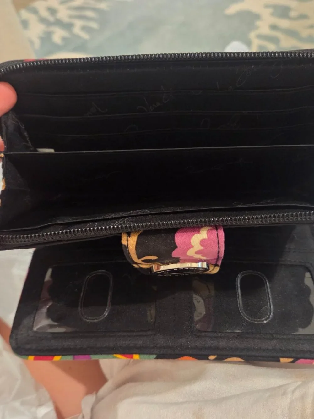 Vera Bradley Suzani Turn Lock Wallet Retired Quilted Zip Around Organizer EUC